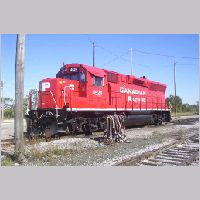 CP4524_GP38-2_B_09302005.jpg